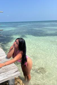 624325761: Chica busca chico en Barcelona