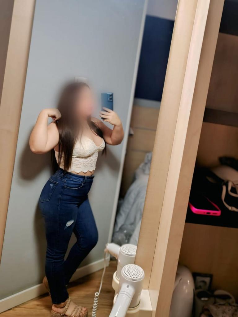 Chica busca chico en Valencia: 