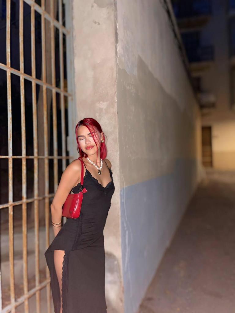 Chica busca chico en Tenerife: Chica busca chico