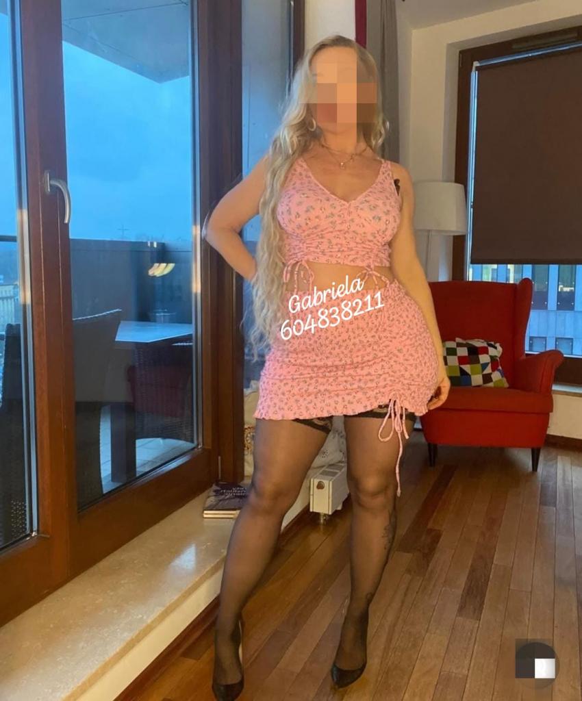 Chica busca chico en Tenerife: 