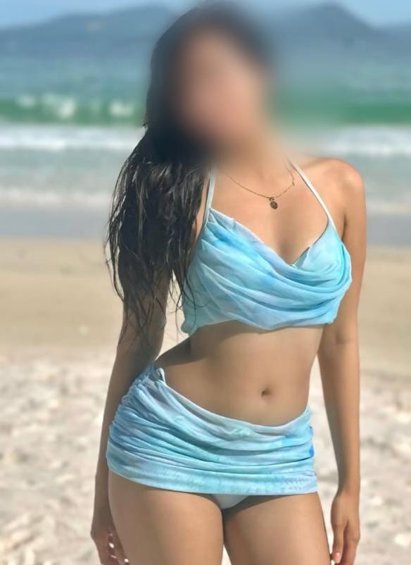 Chica busca chico en Ibiza: 