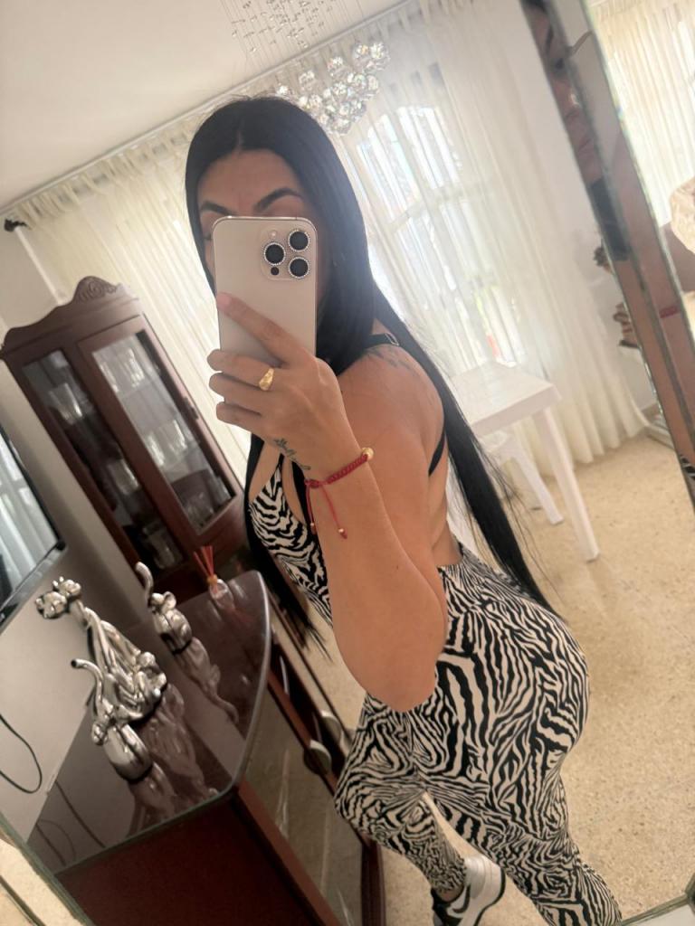 623268035: Chica busca chico en Asturias