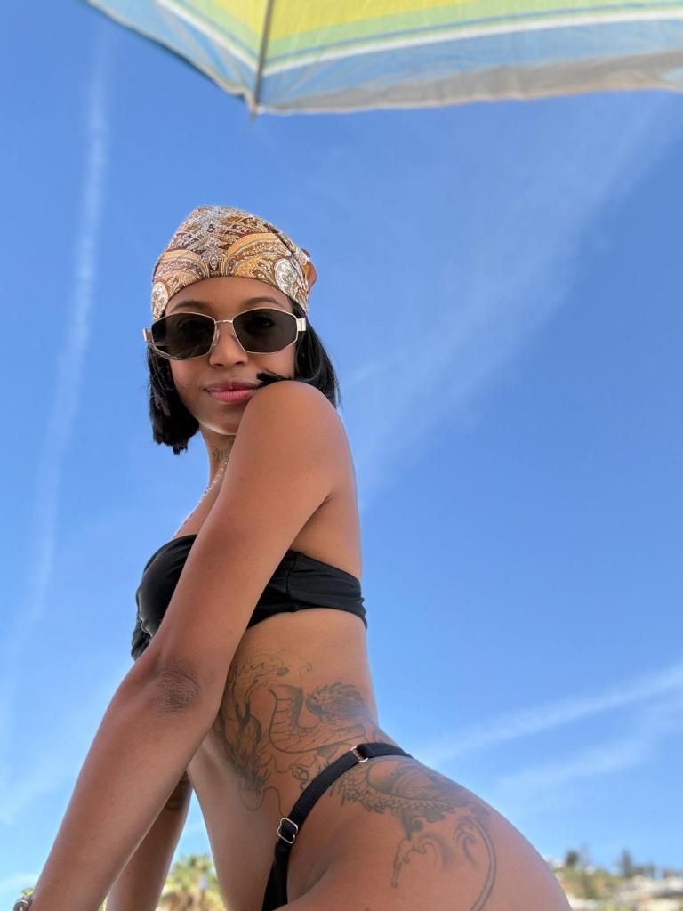 Chica busca chico en Barcelona: 