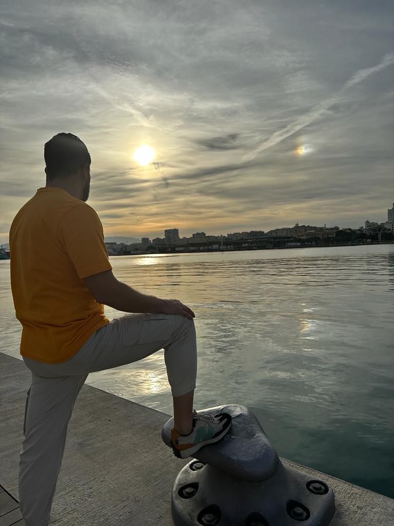 673606505: Chico busca chica en Málaga