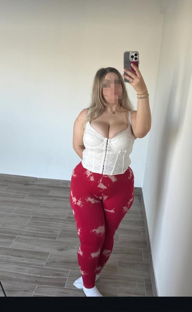 614519707: Chica busca chico en León