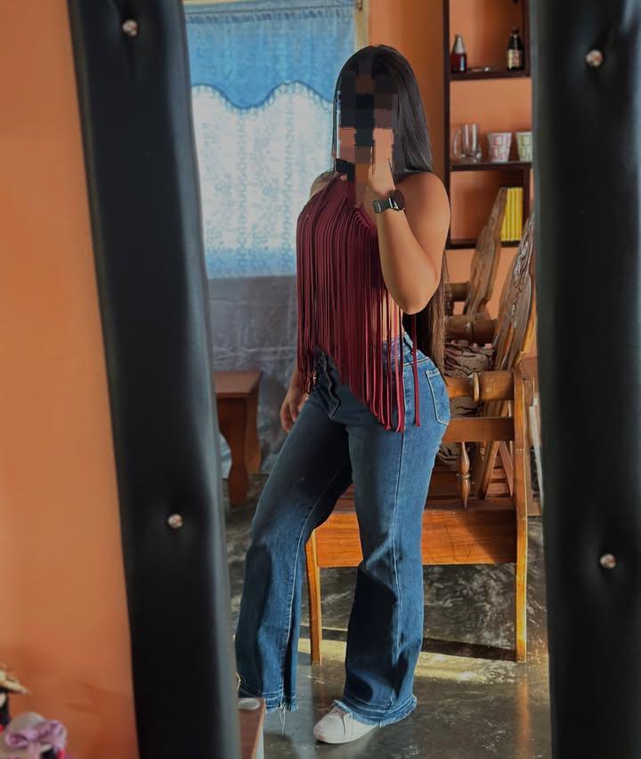 Chica busca chico en Cuenca: 