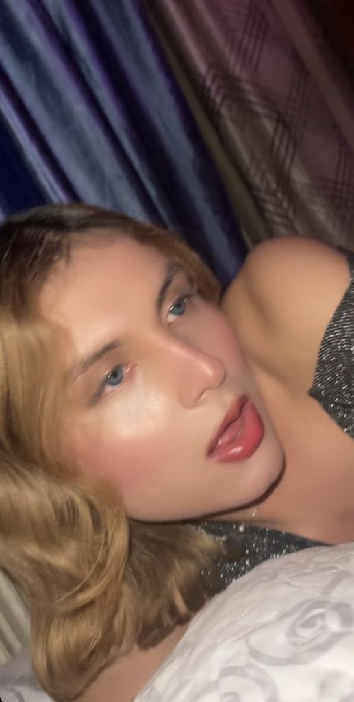 677121967: Travesti en Salamanca