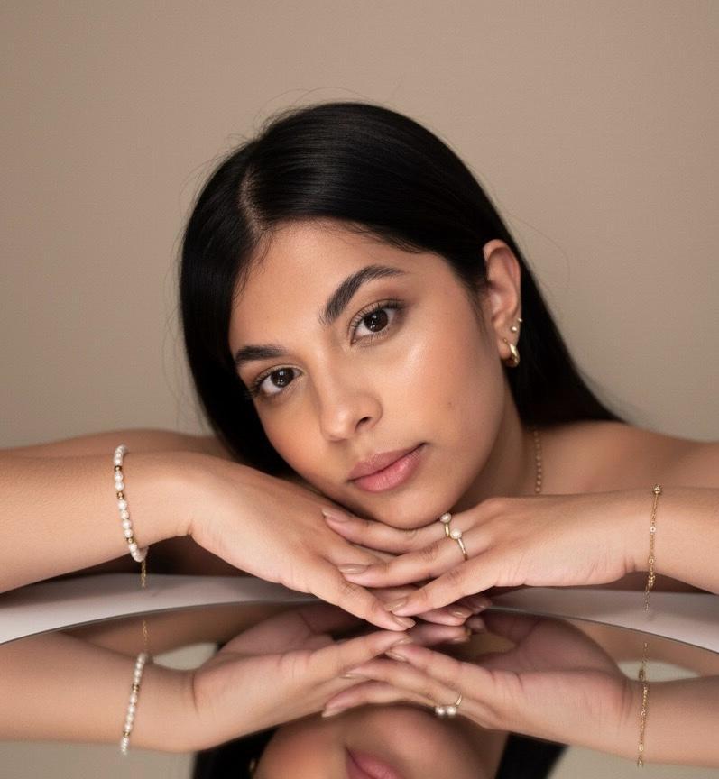 643596417: Chica busca chico en Cantabria