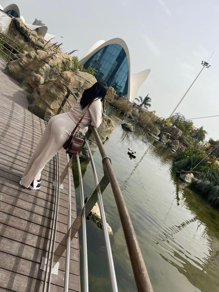 Chica busca chico en Jaén: 