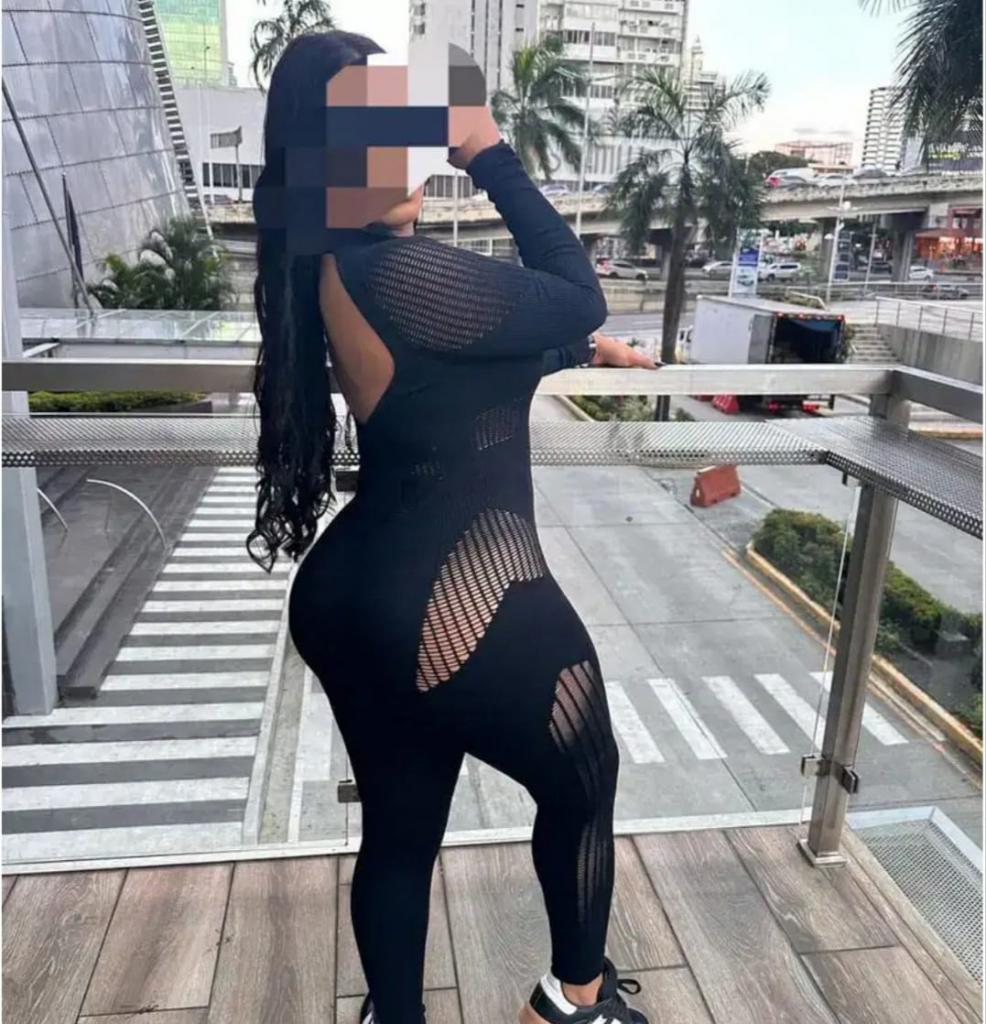 Chica busca chico en Almería: 