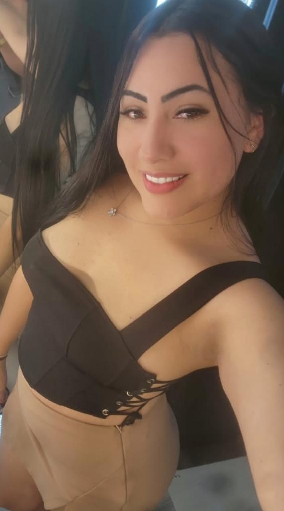 Chica busca chico en Tenerife: 