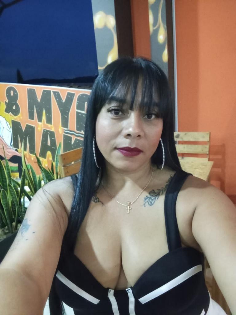 Chica busca chico en Valencia: 