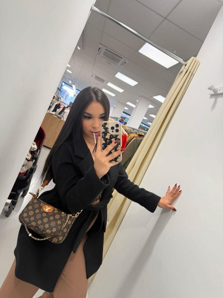 Chica busca chico en Gerona: 