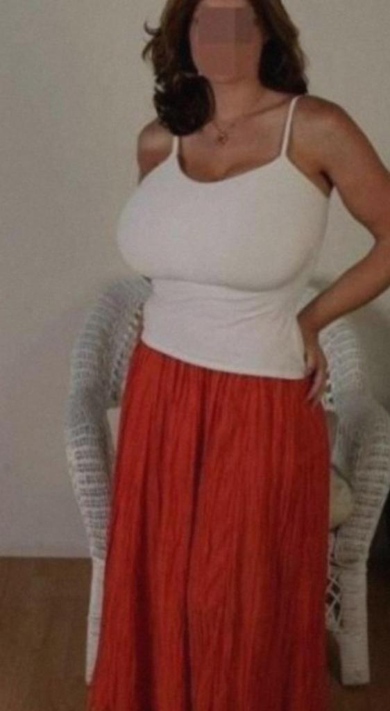 Chica busca chico en Mallorca: 