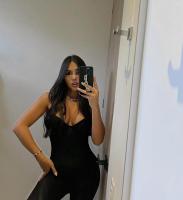 667802066: Chica busca chico en Ibiza