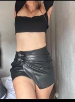 664332603: Chica busca chico en Madrid