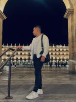 678637271: Chico busca chica en Valencia