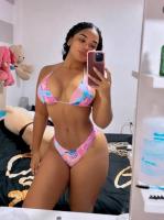 617047952: Chica busca chico en Sevilla