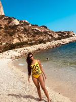 664341896: Chica busca chico en Barcelona