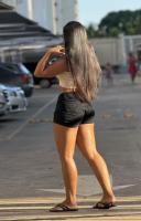 643045573: Chica busca chico en Málaga