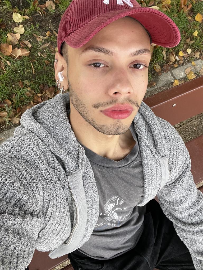 Chico busca chica en Madrid: 