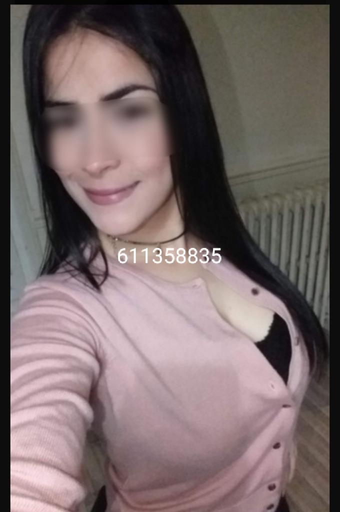 611358835: Chica busca chico en Pontevedra