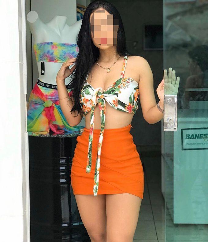 Chica busca chico en Huelva: 