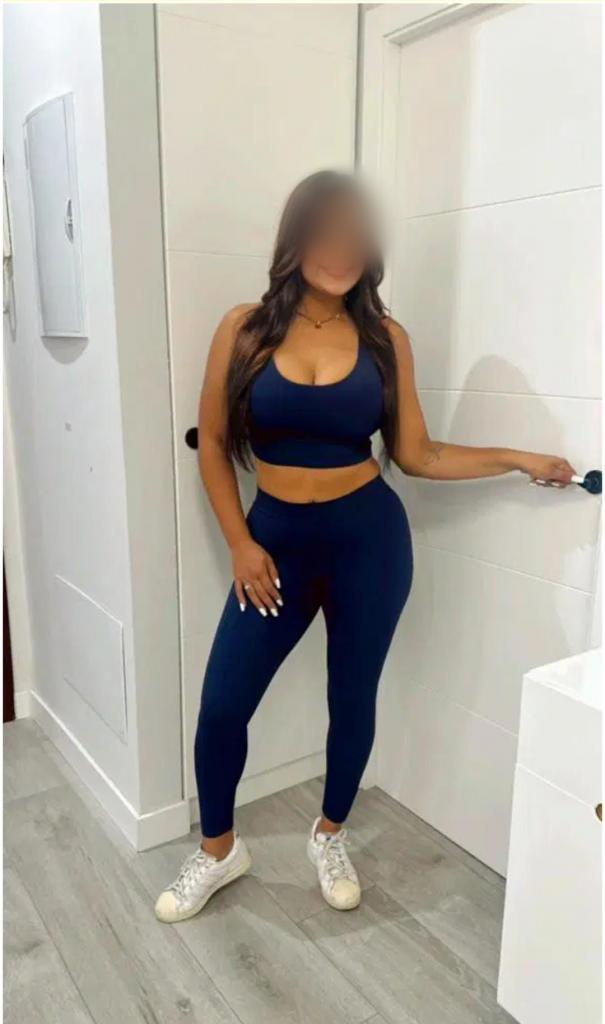 Chica busca chico en Cádiz: 