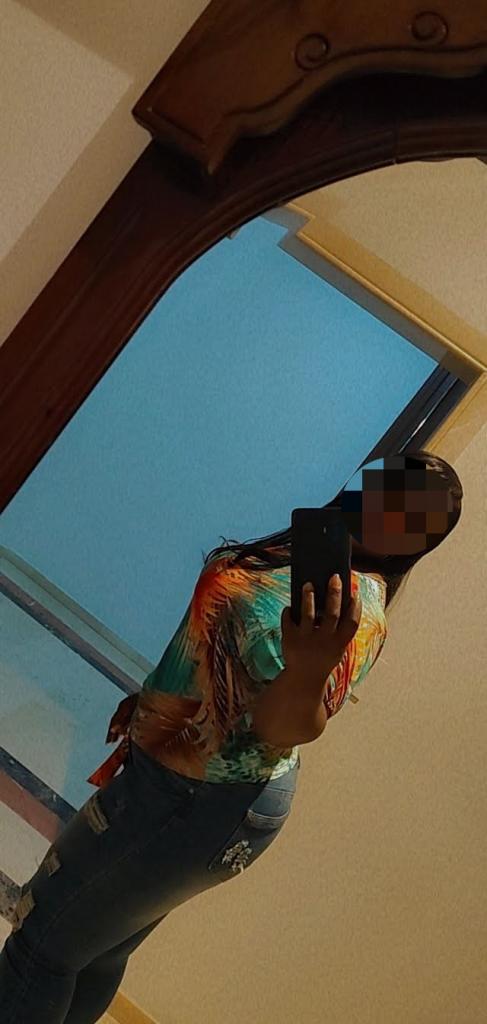 Chica busca chico en Tenerife: 