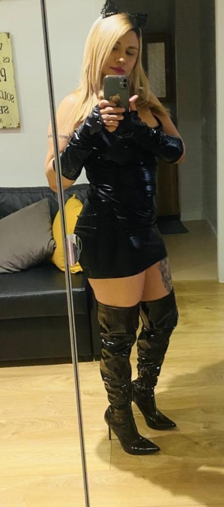 Chica busca chico en Tenerife: Chica busca chico