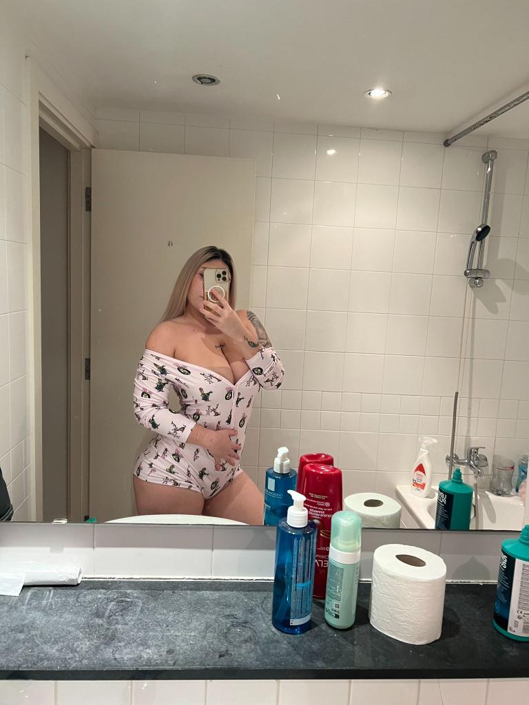 Chica busca chico en La Coruña: 