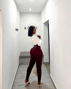 698943828: Chica busca chico en La Coruña