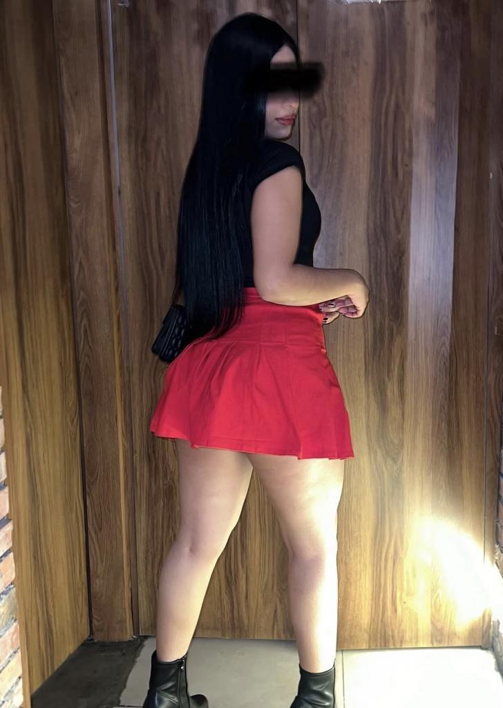 Chica busca chico en Menorca: 