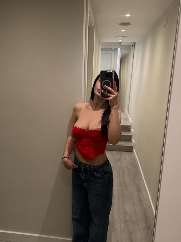 Chica busca chico en Alicante: 