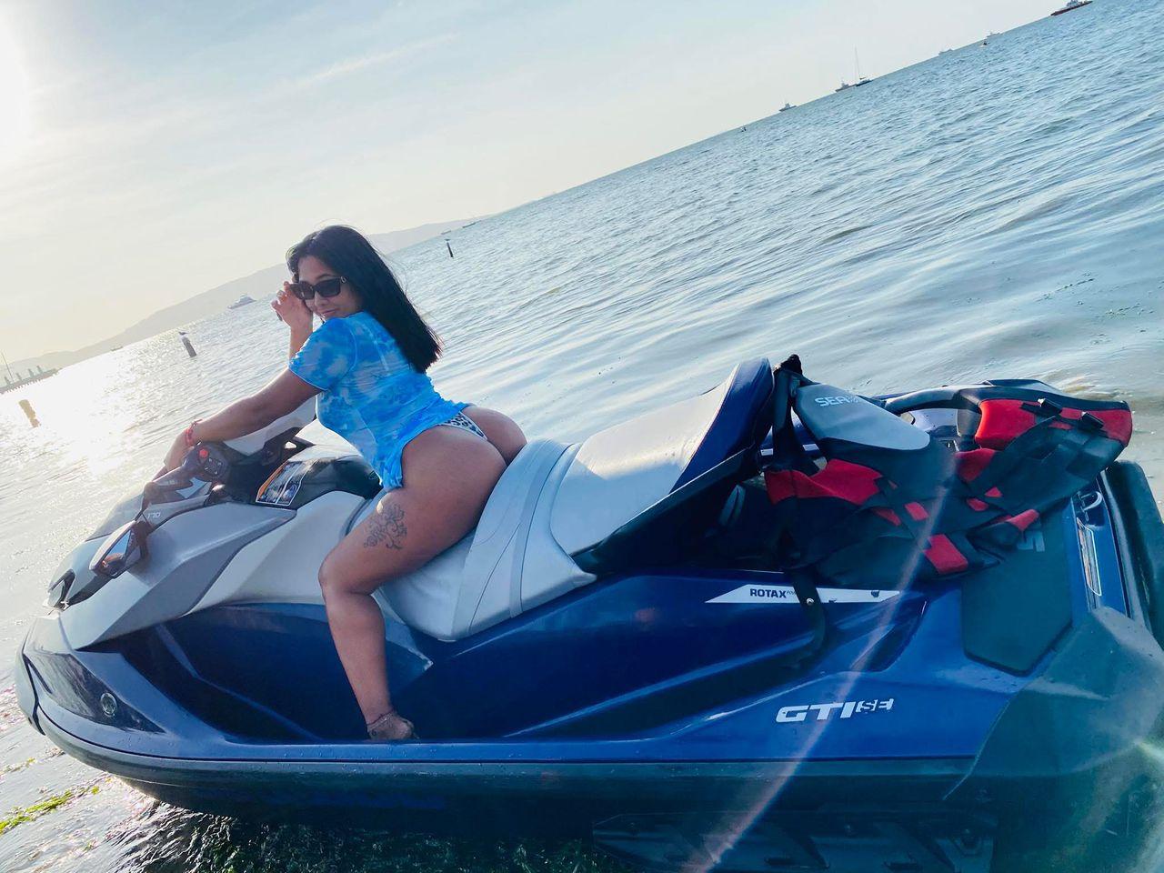 Chica busca chico en Orense: 