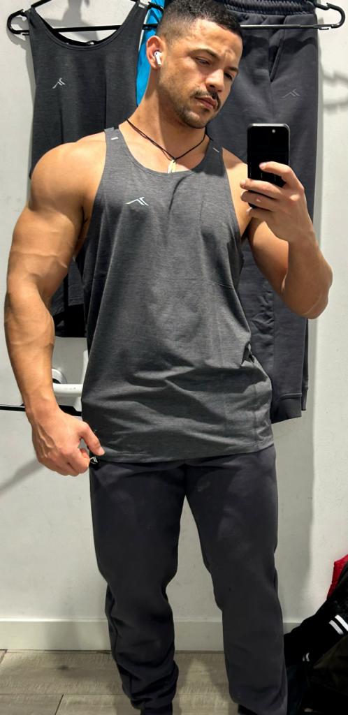 Chico busca chica en Asturias: 