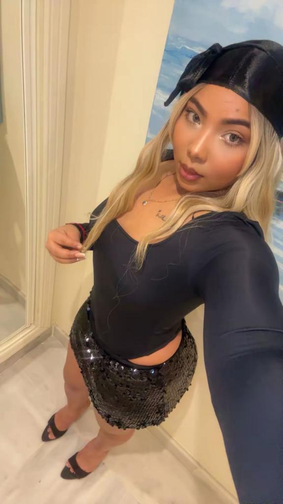 Chica busca chico en Granada: 