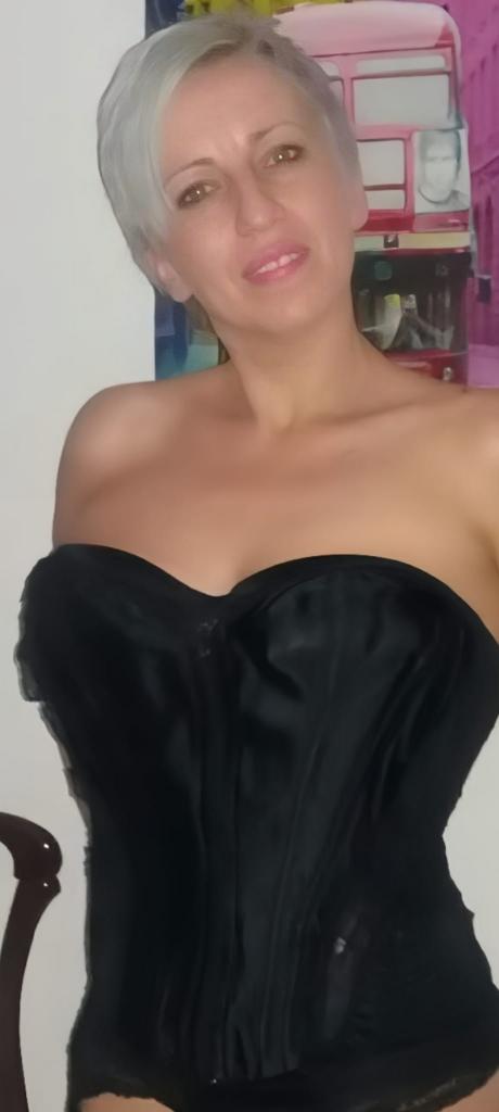 612238446: Chica busca chico en Alicante