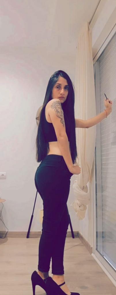 Chica busca chico en Alicante: 