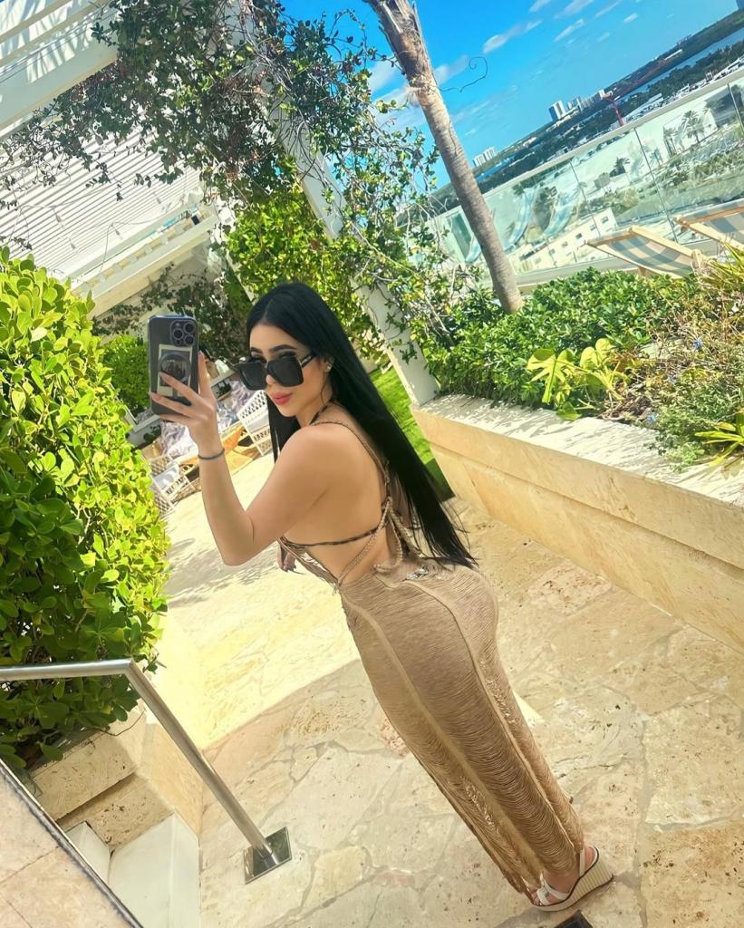 604170476: Chica busca chico en La Coruña