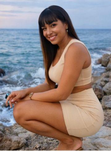 672643168: Chica busca chico en Málaga