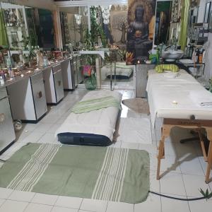 613129078: Chico busca chica en Orense