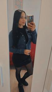 670309506: Chica busca chico en Alicante