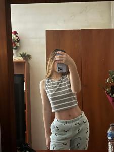 641820576: Chica busca chico en Valencia