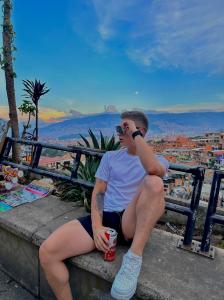 607303424: Chico busca chica en Madrid