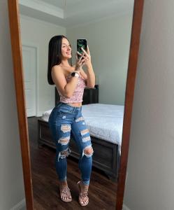 604135415: Chica busca chico en Alicante