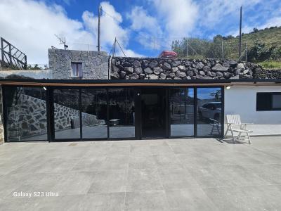 612462738: Chica busca chico en Tenerife