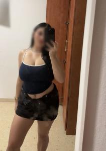 612467601: Chica busca chico en Málaga