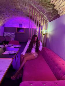 641944846: Chica busca chico en Granada