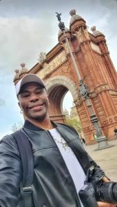 642438849: Chico busca chica en Valencia